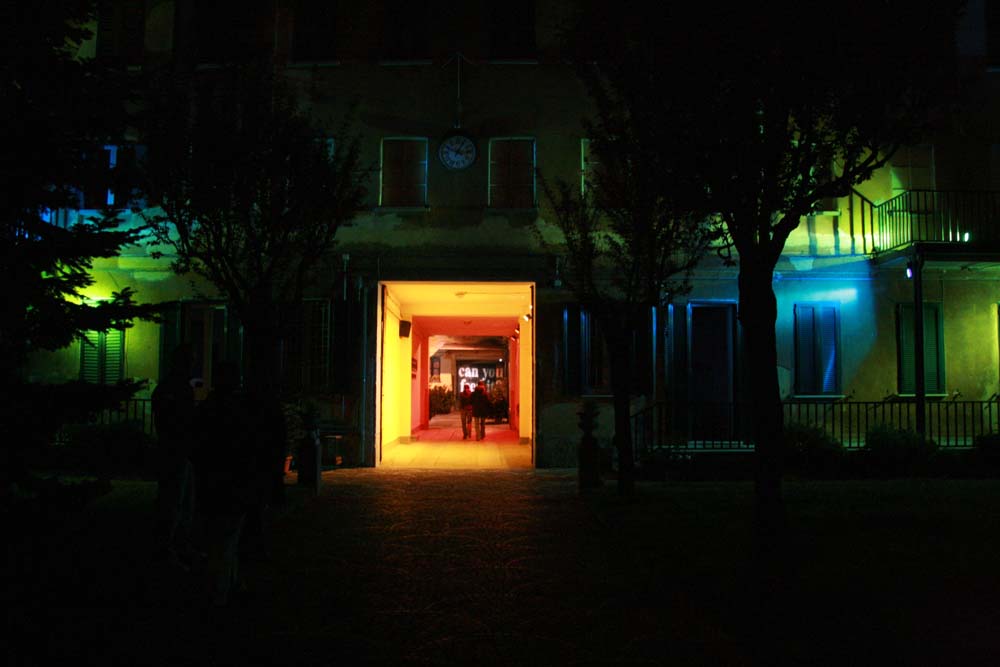 Gluelight | light art