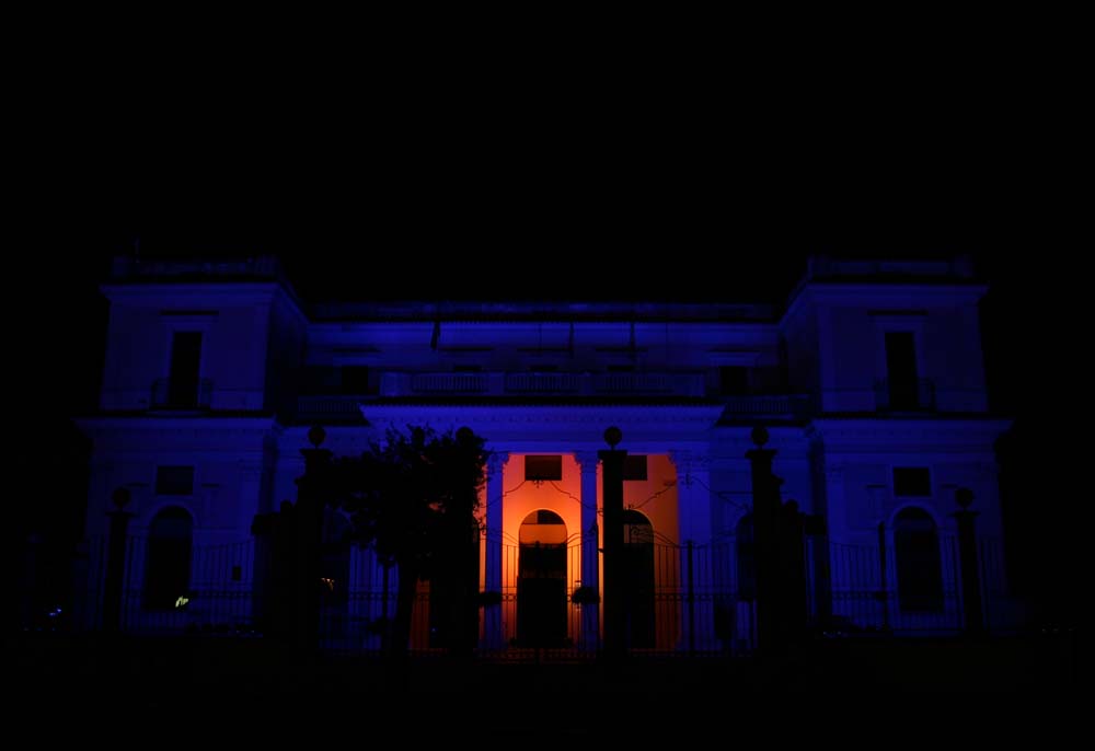 Sunmoonarchitecture. False Sunset | light art
