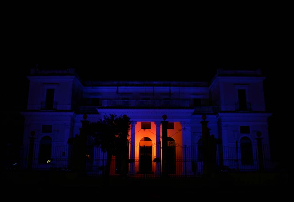 Sunmoonarchitecture. False Sunset | light art